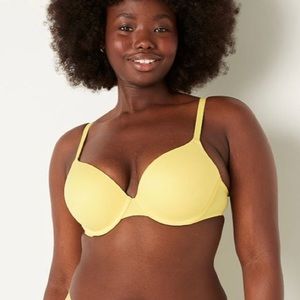 Wear Everywhere Push-Up Bra 38DD Yellow Tulip